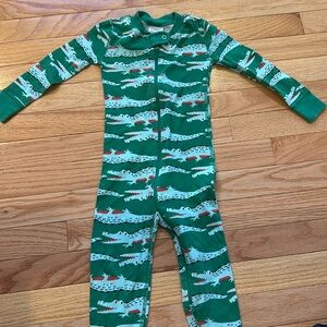 Hanna andersson alligator pjs 3